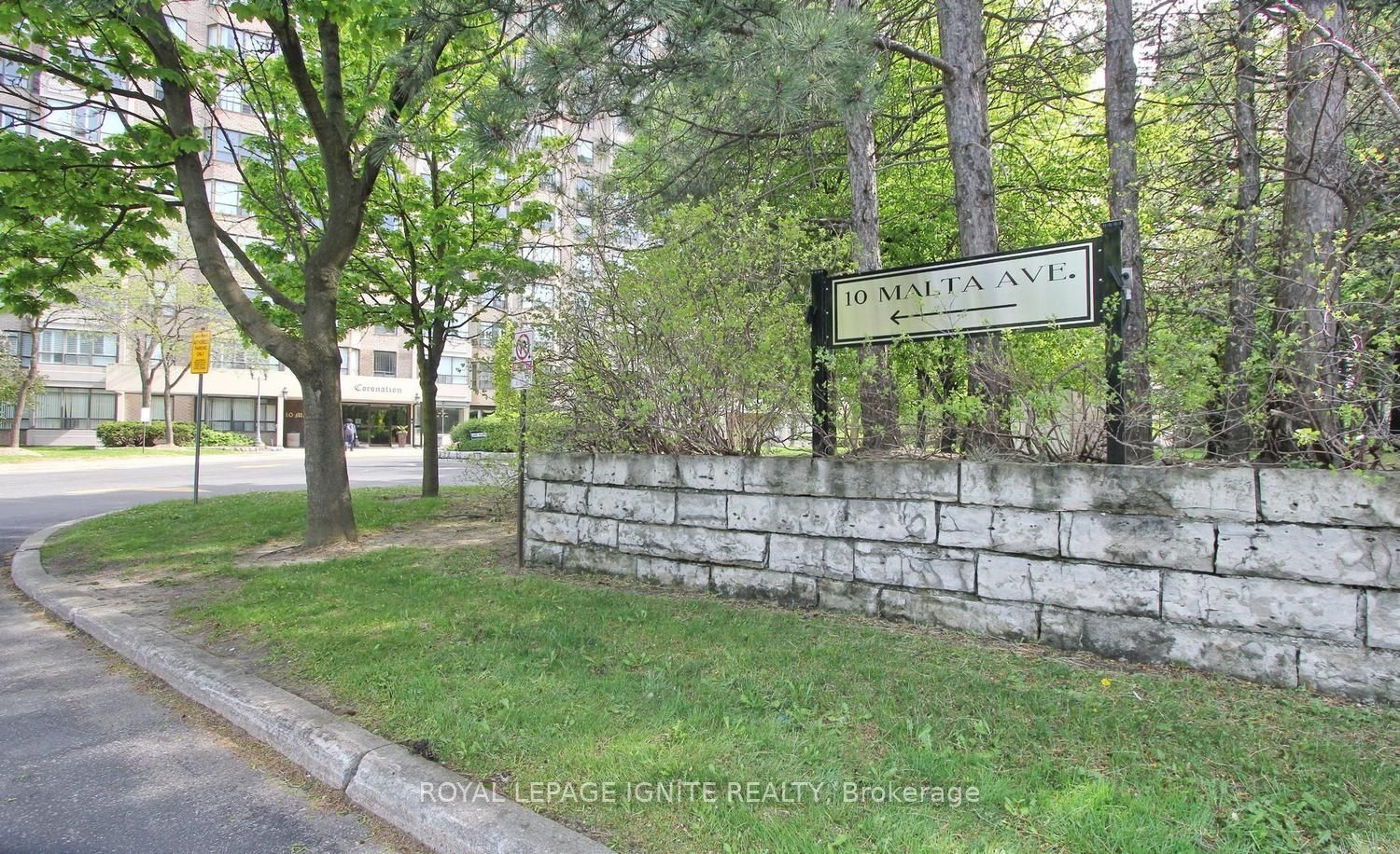 503-10 Malta Avenue, Brampton, ON, L6Y 4G6