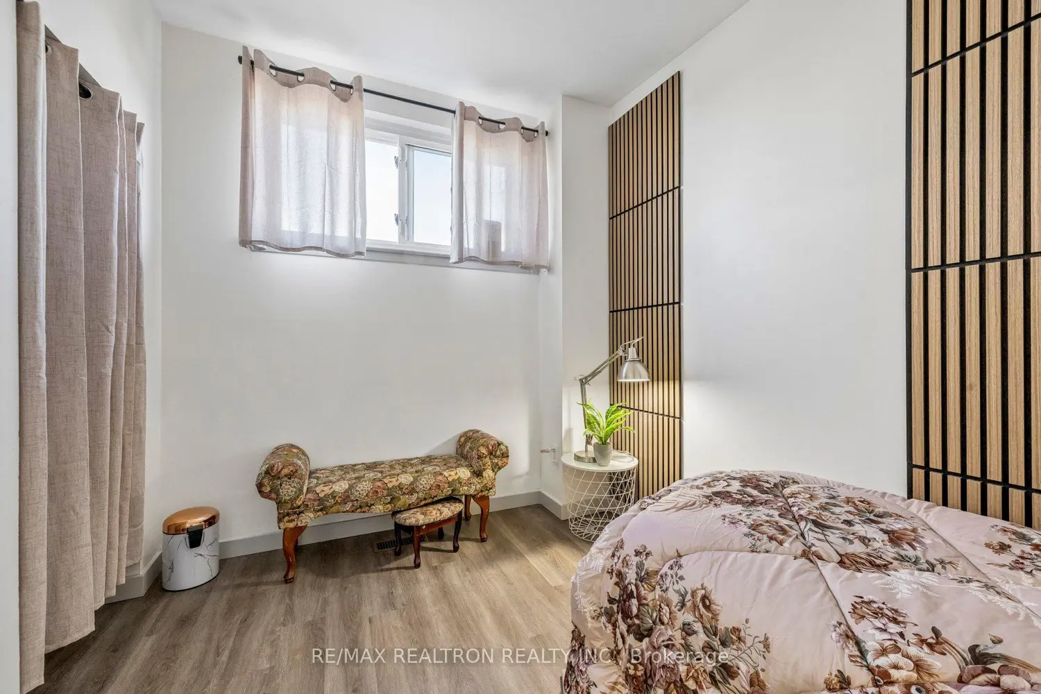 Additional image 19 of 925 Bayly Street 79