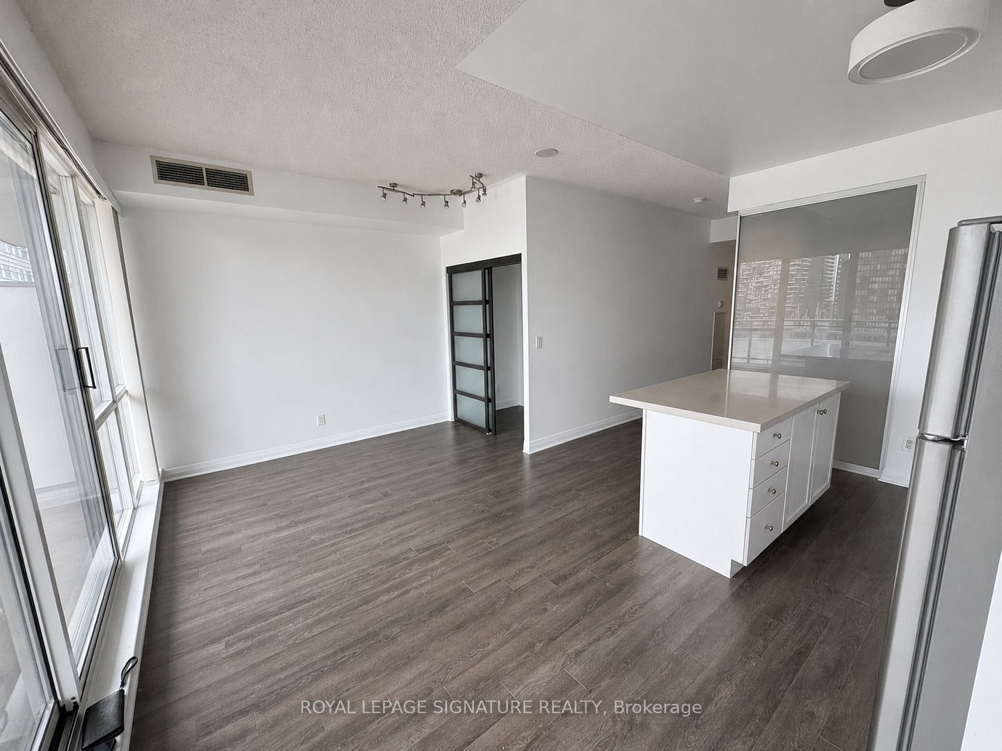 Additional image 2 of 1702-220 Victoria Street, Toronto, ON, M5B 2R6