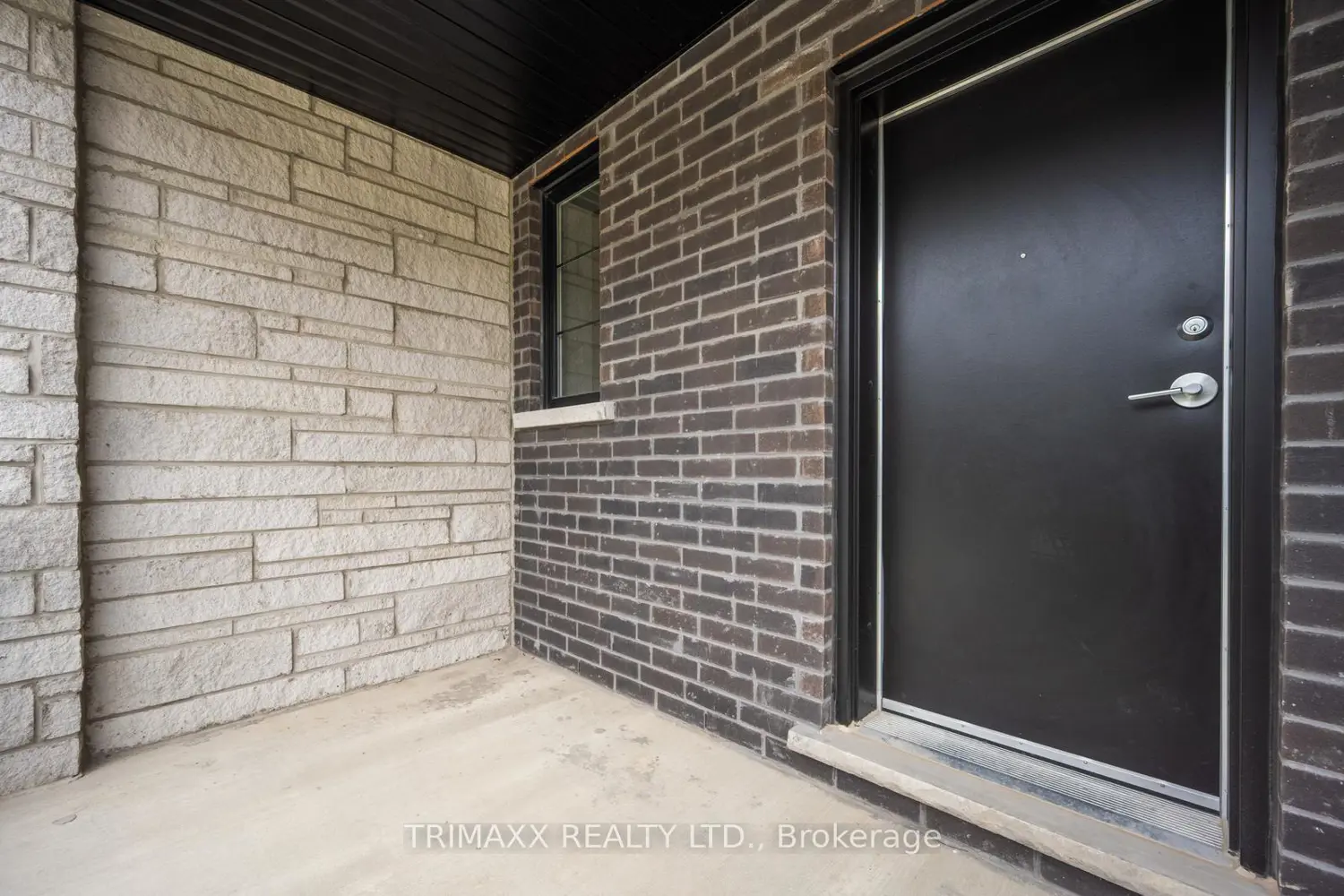 173 Petch Avenue 70F photo 5