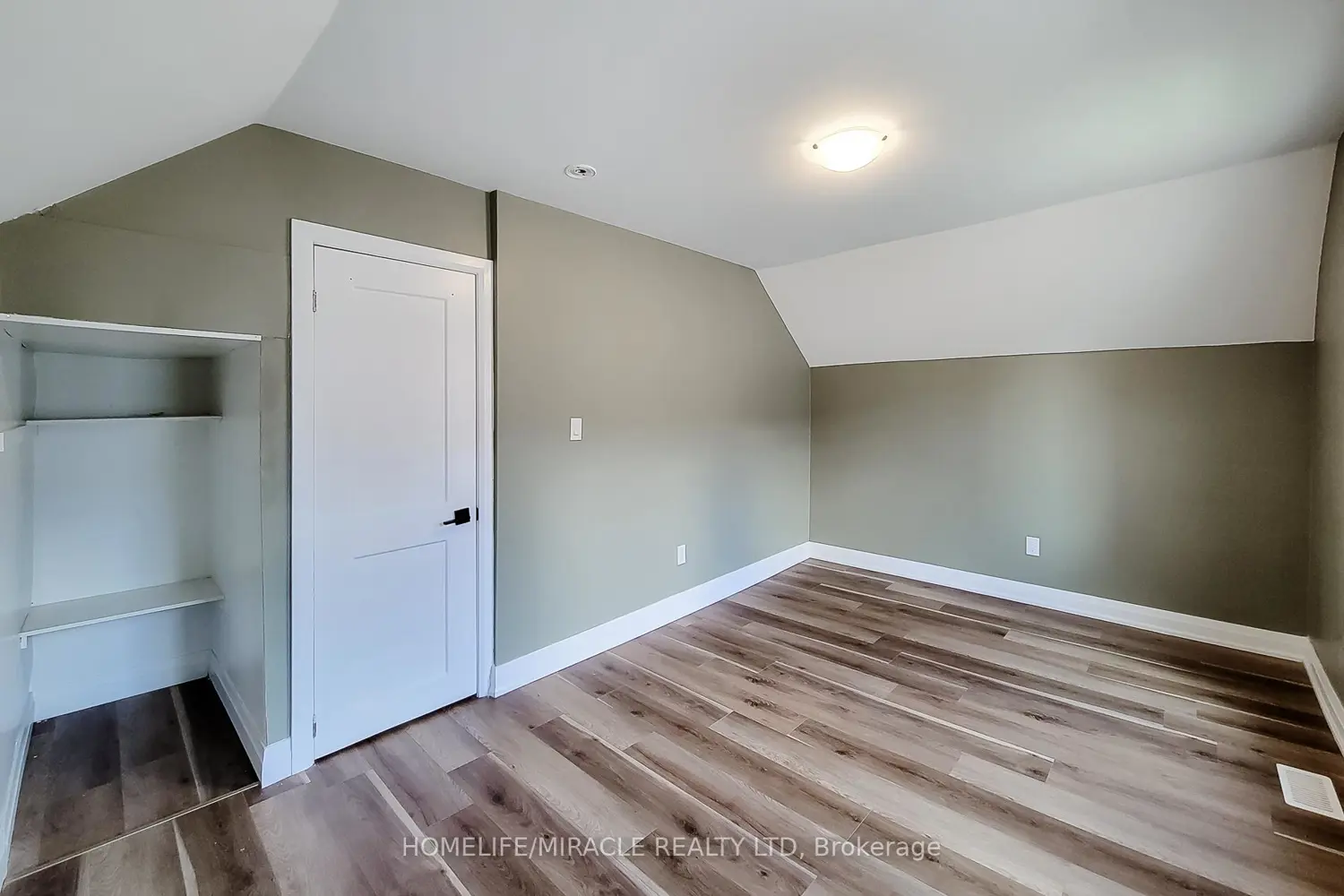 Additional image 6 of 334 Gage Avenue
