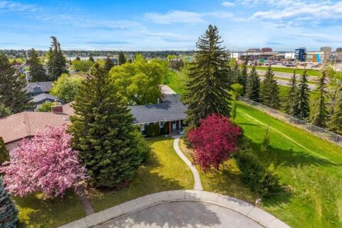 Additional image 8 of 235 Lake Rosen Crescent SE, Calgary, AB, T2J 3L9