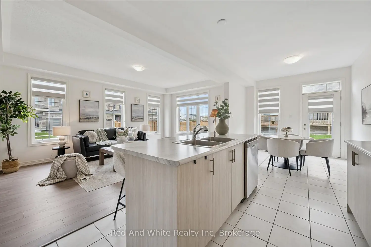 Additional image 8 of 3 Gledhill Crescent