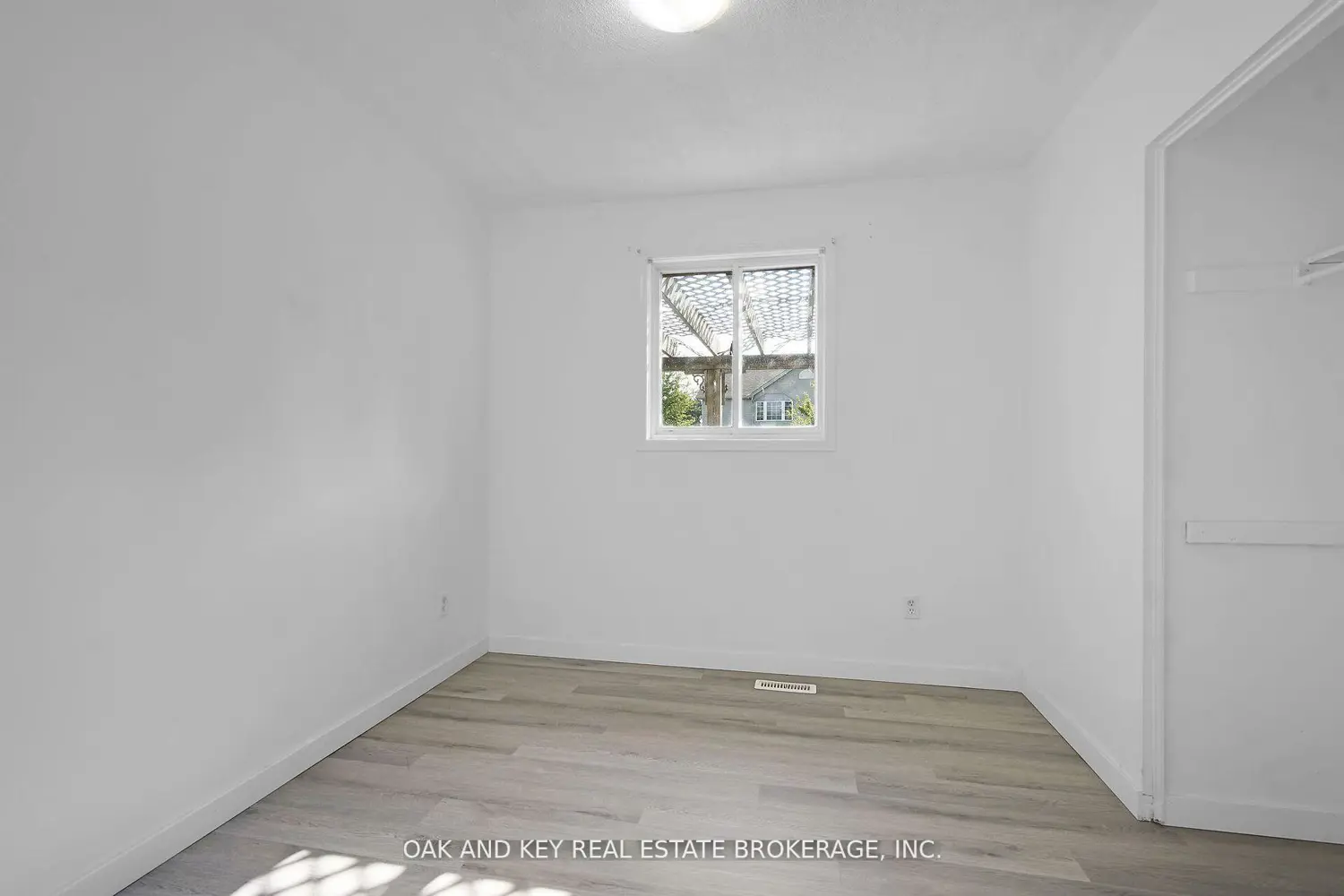 Additional image 7 of 330 Fleming Drive