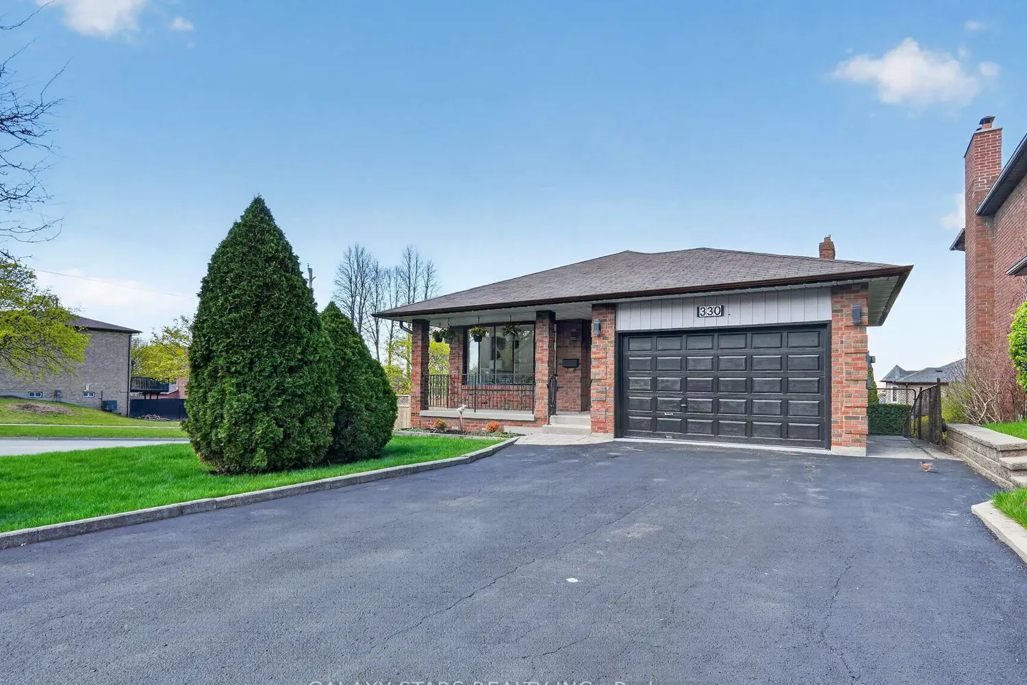 330 Cumberland Court