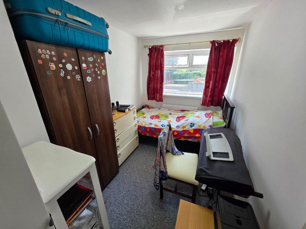 Additional image 8 of 3 bed end terrace house to rentAsh Grove, Llandough, Penarth CF64