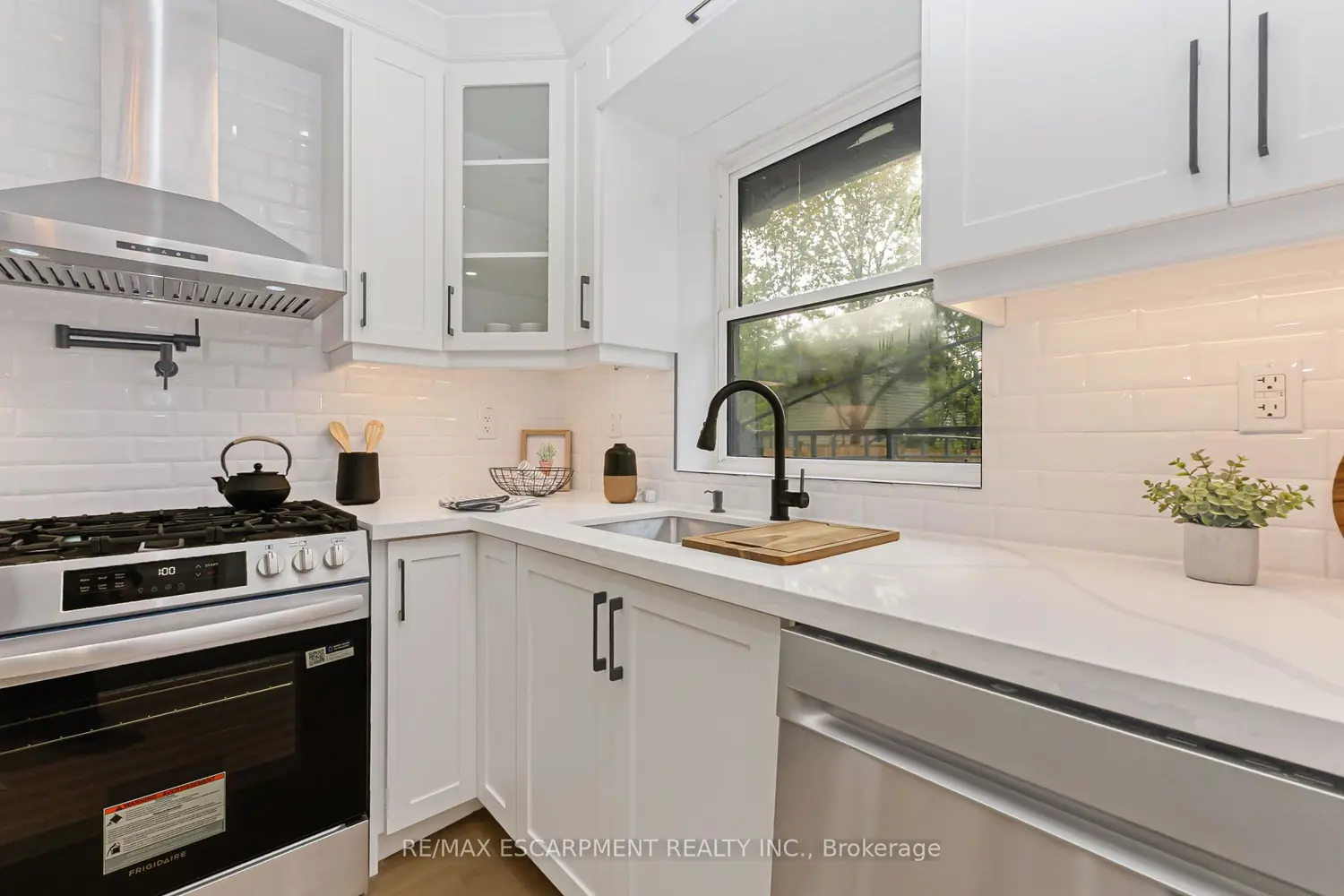 Additional image 7 of 487 East 37Th Street