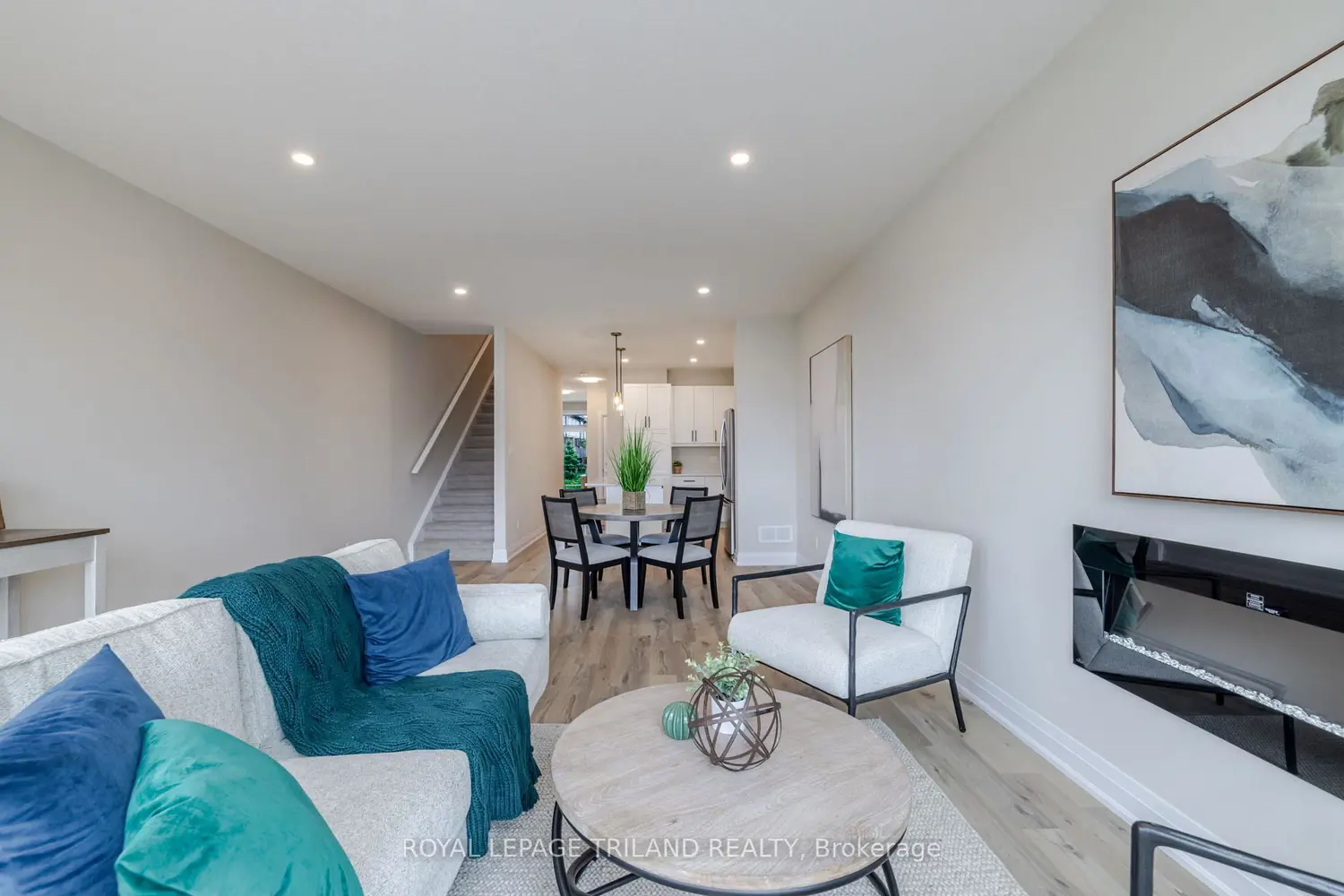 Additional image 4 of 776 Banyan Lane