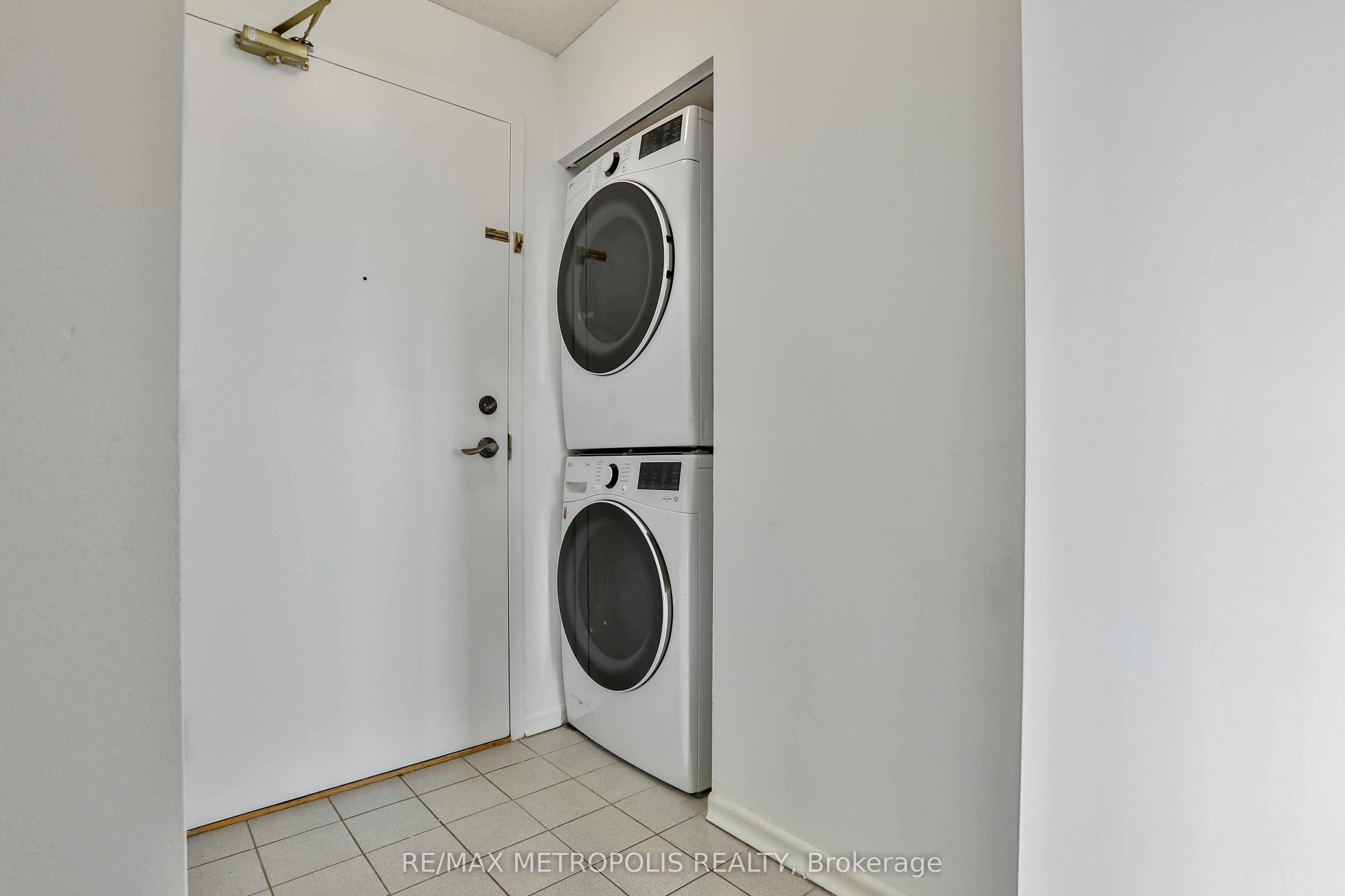 Additional image 6 of 711-4470 Tucana Court, Mississauga, ON, L5R 3K8
