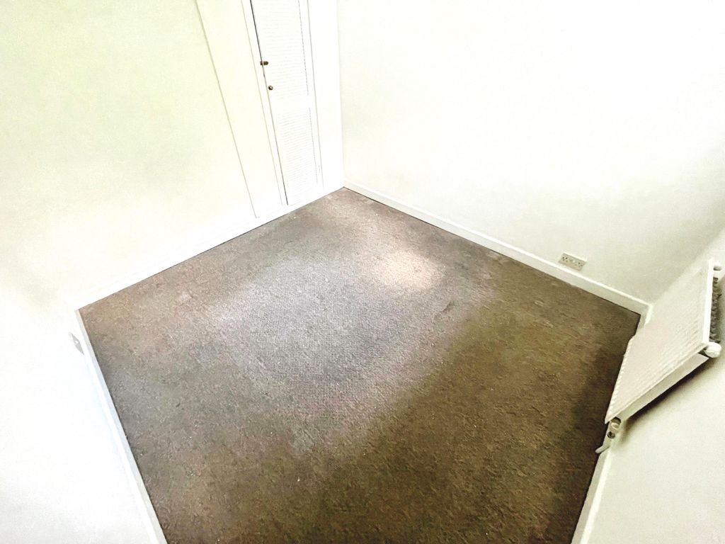 Additional image 7 of 2 bed terraced house to rentOak Street, Abertillery NP13