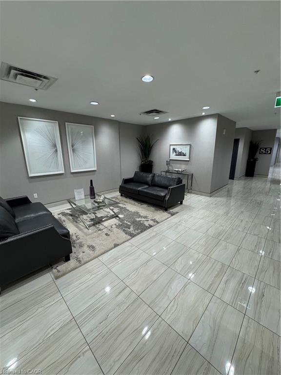 Additional image 2 of 105-85 Robinson Street, Hamilton, ON, L8P 0B9
