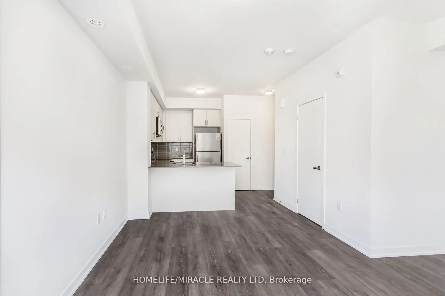 Additional image 7 of 3415 Ridgeway Drive 16