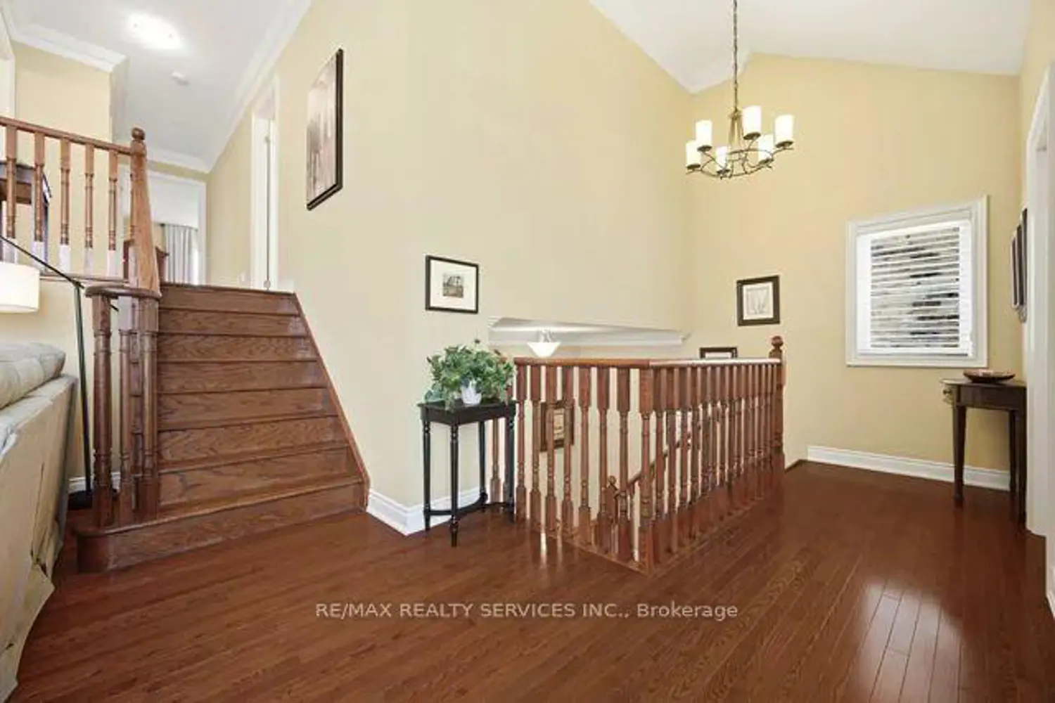 8 Kearny Avenue photo 5