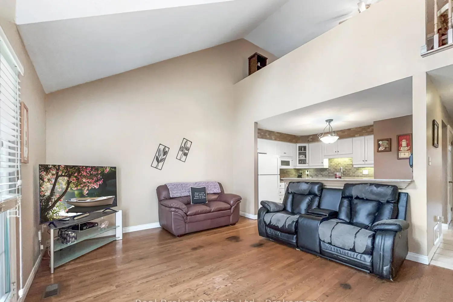 Additional image 7 of 47 Dynasty Avenue