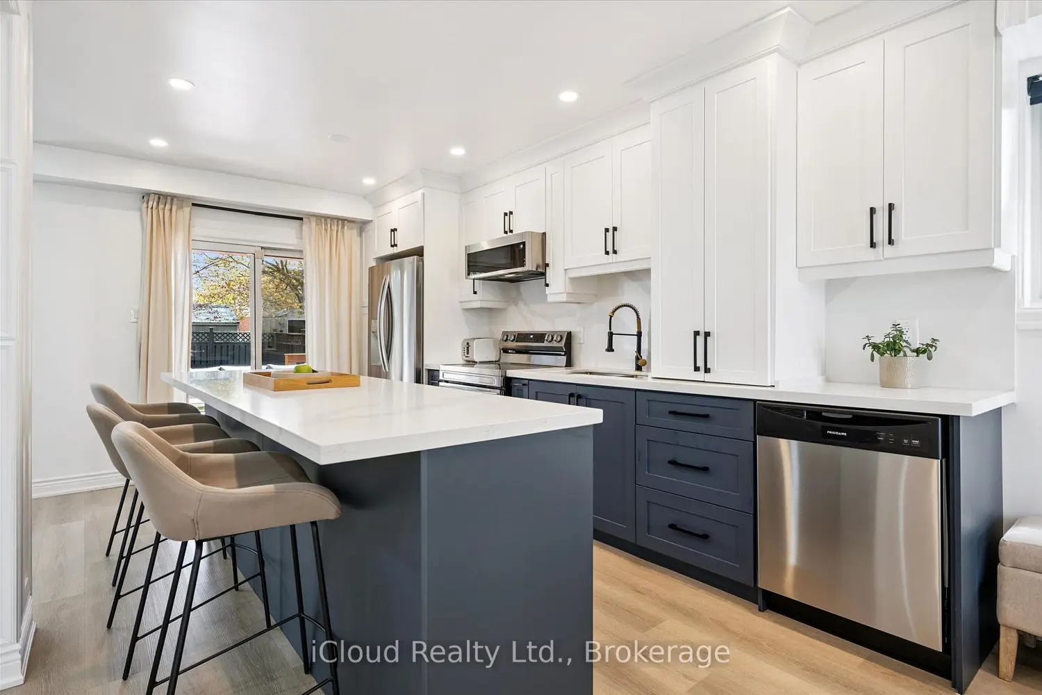 Additional image 15 of 300 Gordon Street