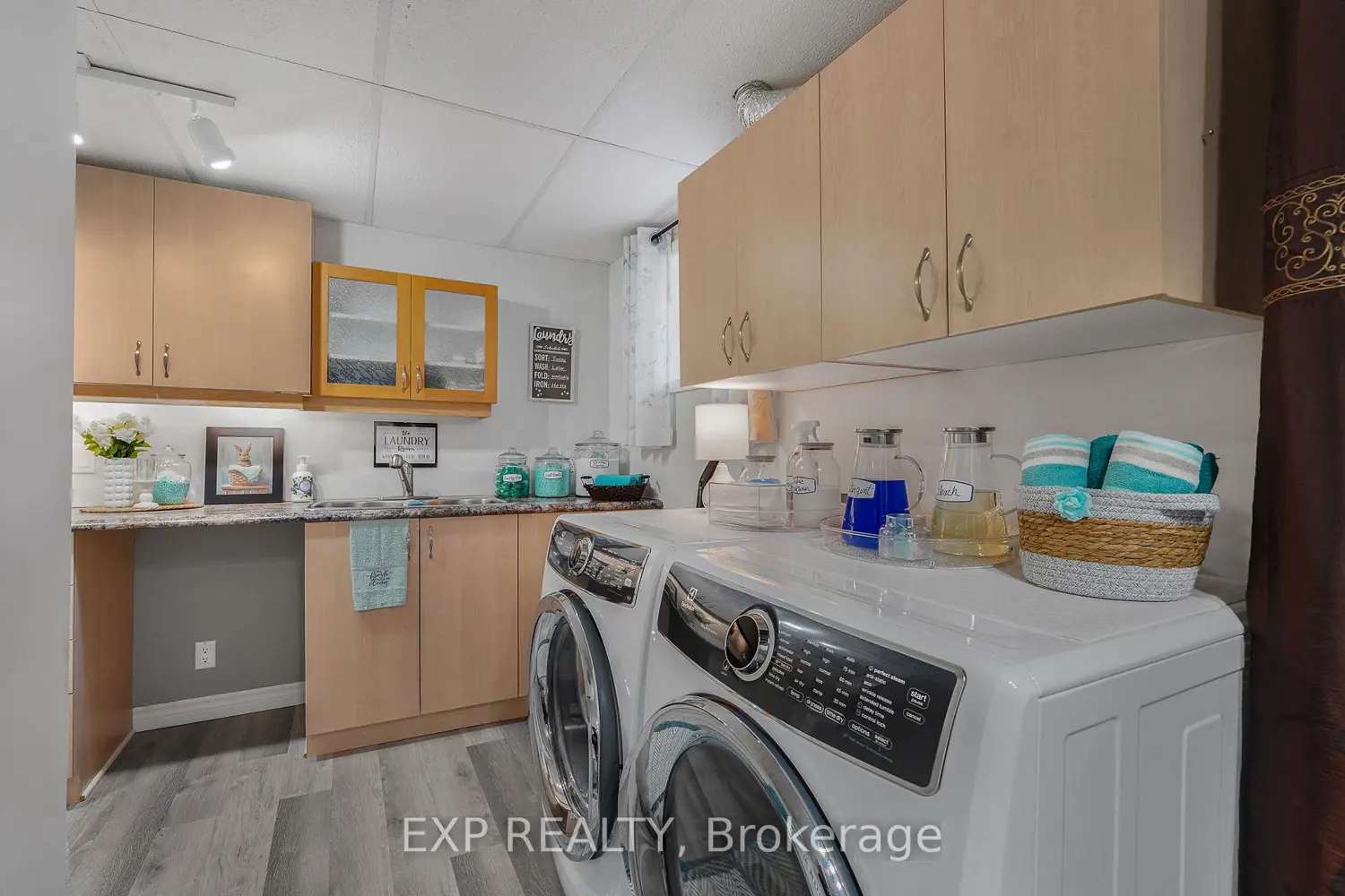 Additional image 8 of 905 Ghislain Street