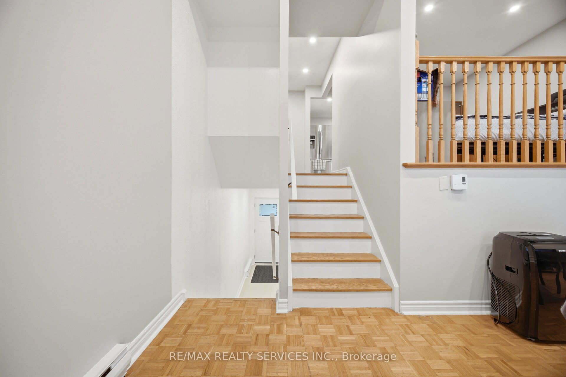 Additional image 5 of 154 Darras Court, Brampton, ON, L6T 1W7