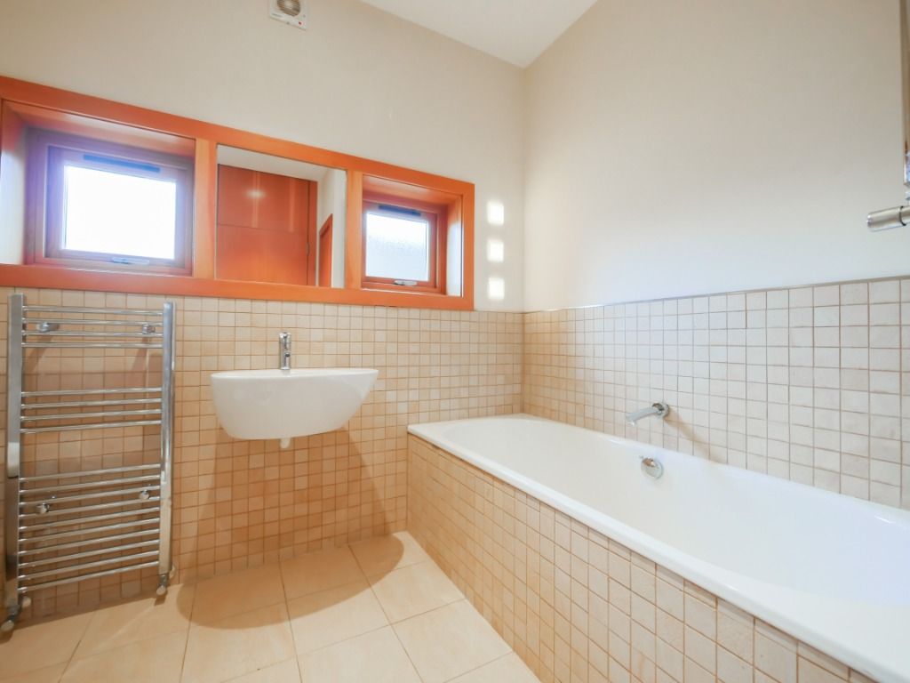 Additional image 5 of 3 bed detached house to rentSillerton, Invergowrie, Dundee DD2