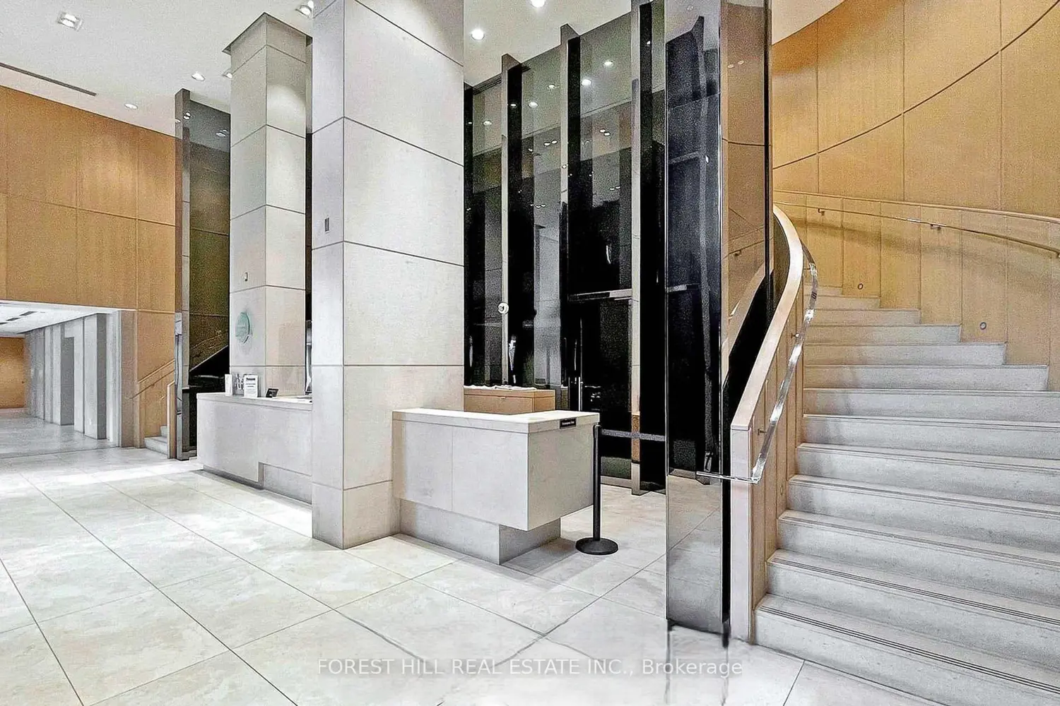 120 Harrison Garden Boulevard 1306 photo 2