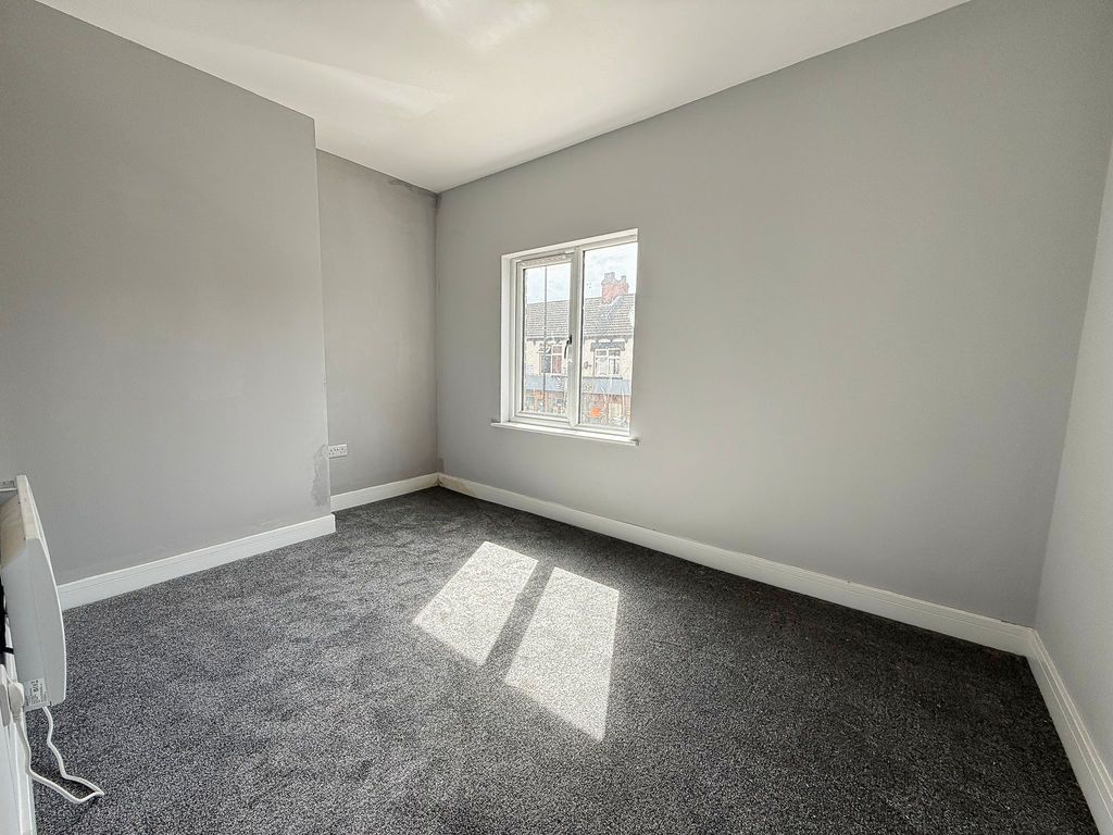 Additional image 3 of 1 bed flat to rentFrodingham Road, Scunthorpe DN15