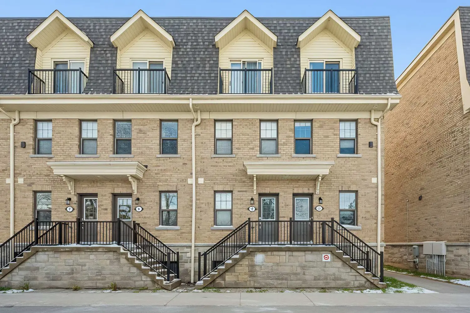 803 Gordon Street 9