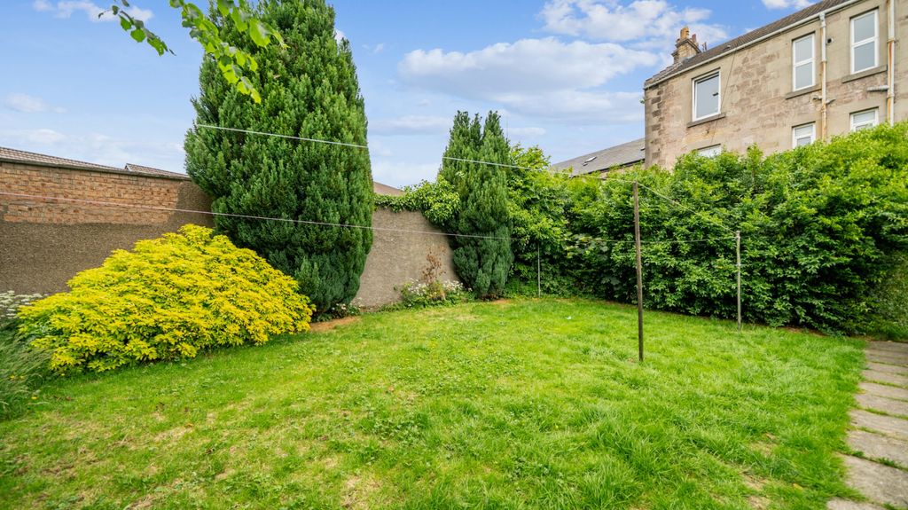 Additional image 10 of 1 bed flat to rentWilliamson Avenue, Dumbarton, Dunbartonshire G82