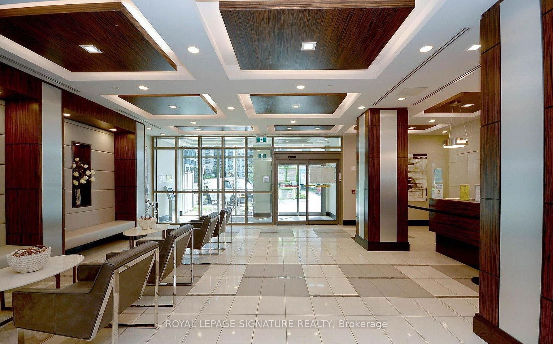 Additional image 5 of PH216-349 Rathburn Road W, Mississauga, ON, L5B 0G9
