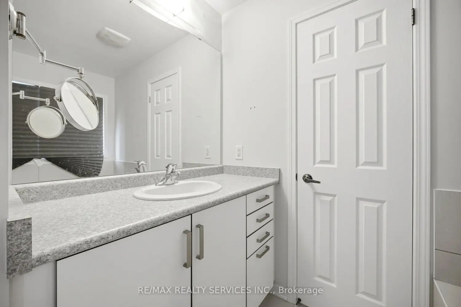 Additional image 8 of 144 Baffin Crescent