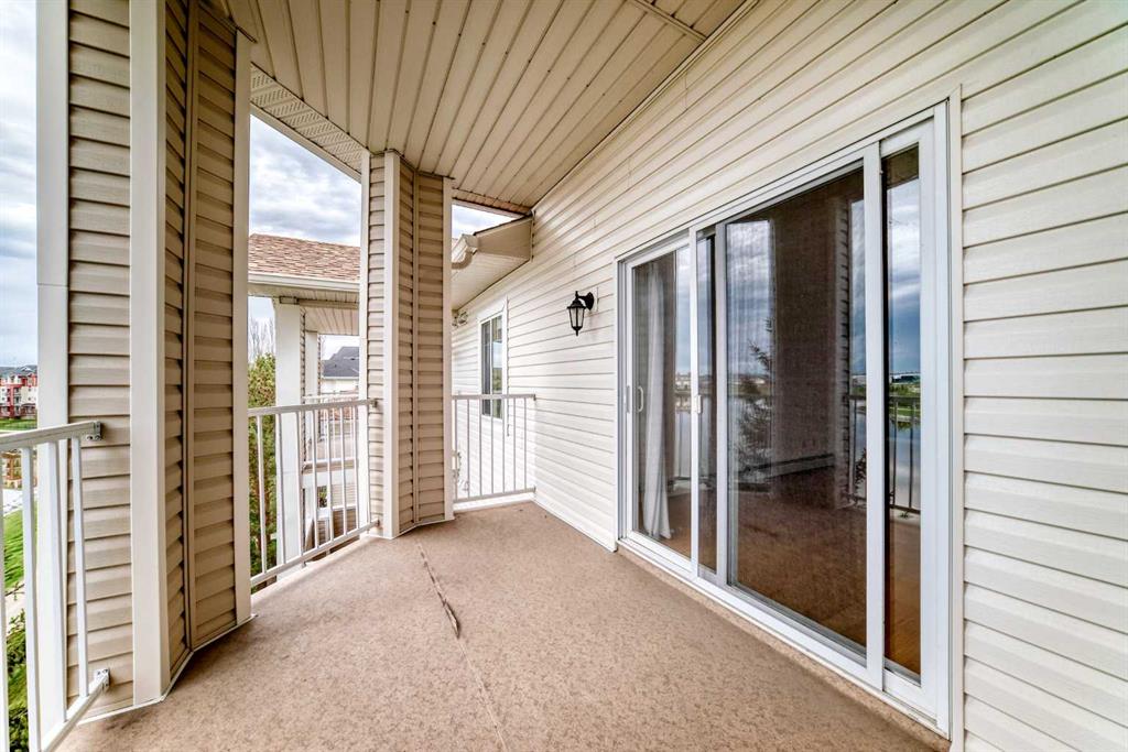 Additional image 6 of 406-16 Country Village Bay NE, Calgary, AB, t3k 5y9