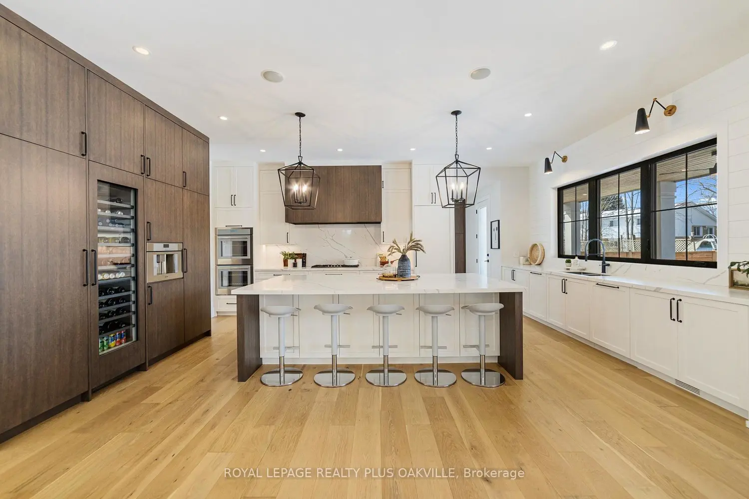 Additional image 6 of 2057 Salvator Boulevard