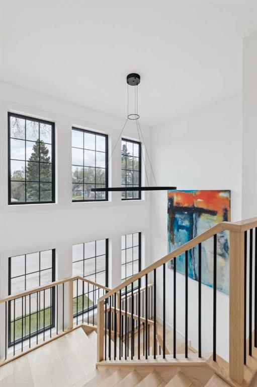 Additional image 4 of 3728 5 Avenue SW, Calgary, AB, T3C 0B8