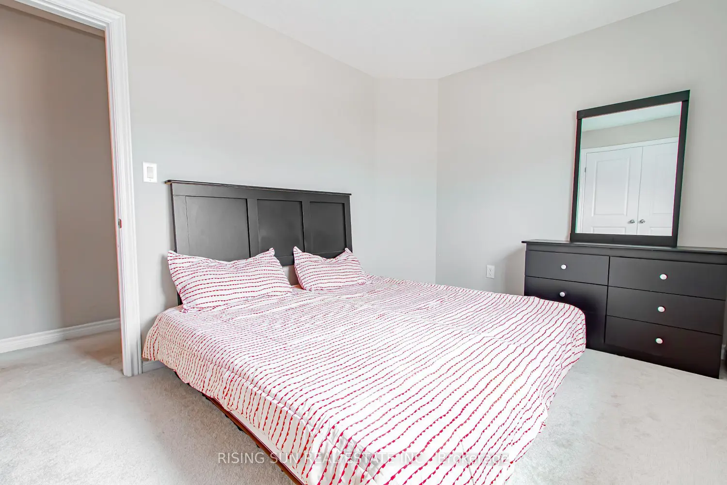 Additional image 8 of 1624 Dunkirk Avenue