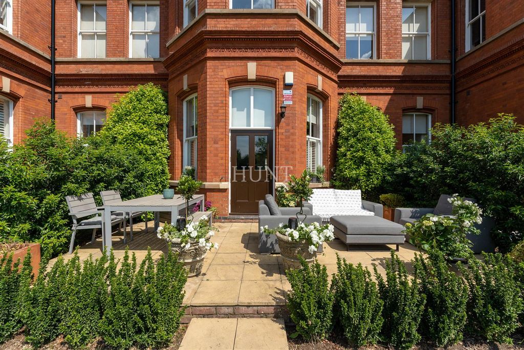 Additional image 23 of 3 bed flat for saleNorthumberland House, Repton Park, Woodford Green IG8