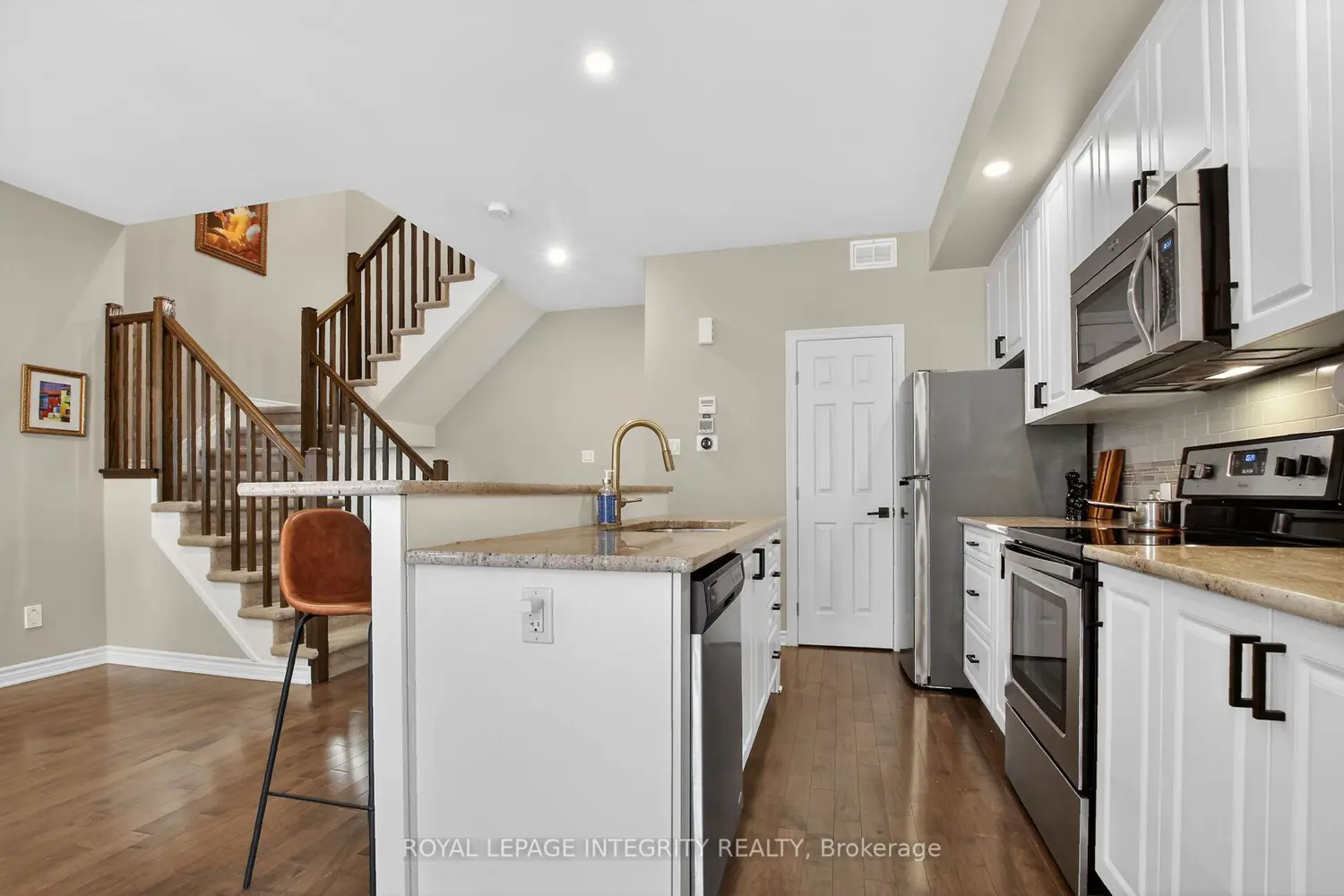 608 Chaperal Private photo 5