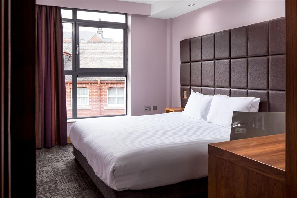 Additional image 3 of 1 bed flat to rentRoomzzz City - Liberty, Leeds LS1
