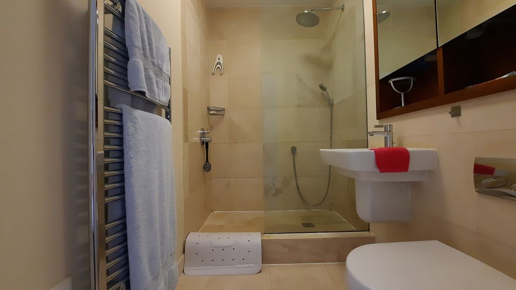 Additional image 14 of 2 bed flat for saleApt. 13 The Pavilions, Fairway Drive, Ramsey IM8
