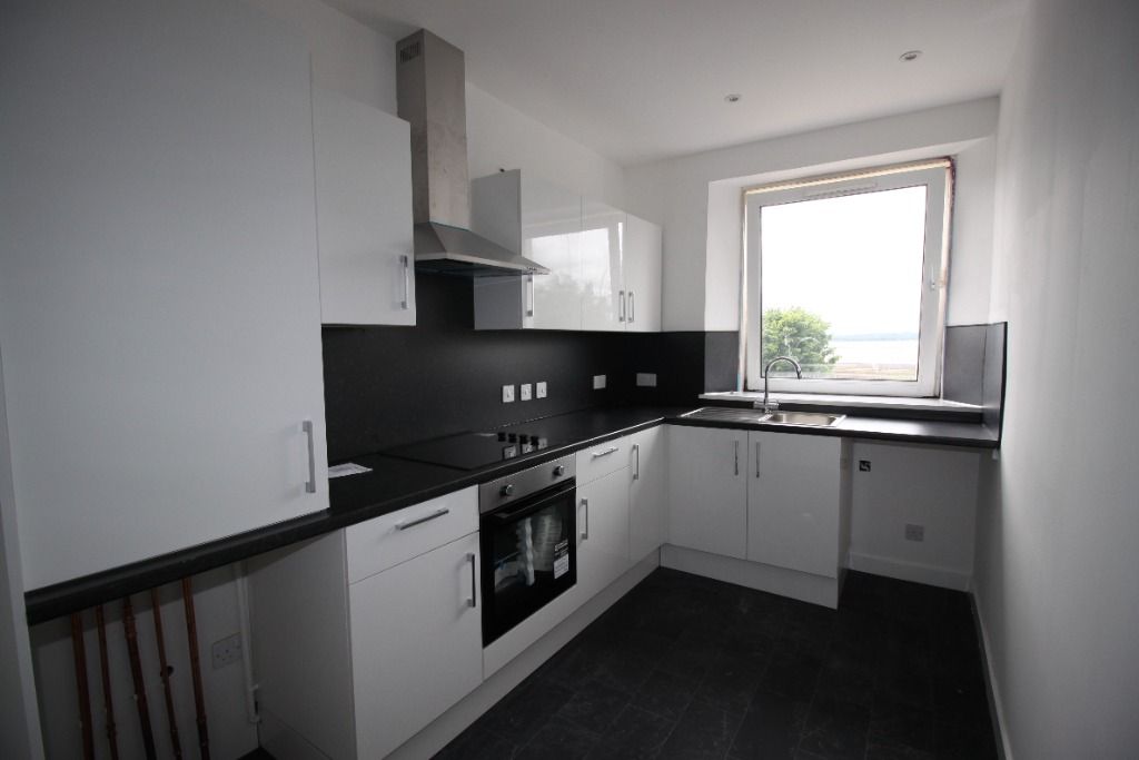 Additional image 3 of 3 bed maisonette to rentHigh Street, Montrose DD10