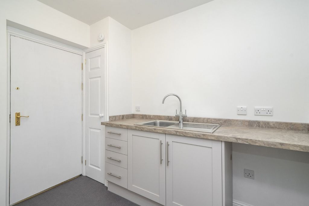 Additional image 5 of 3 bed detached house to rentVale Grove, Stirling FK9