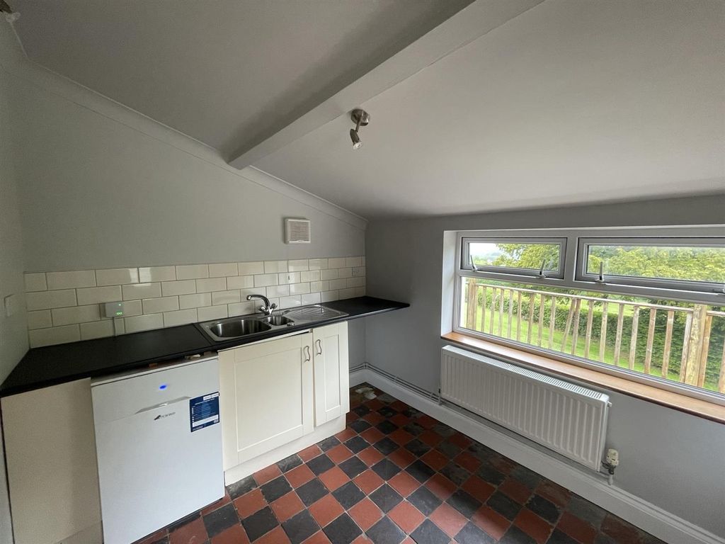 Additional image 4 of 3 bed detached house to rentBetws, Ammanford SA18