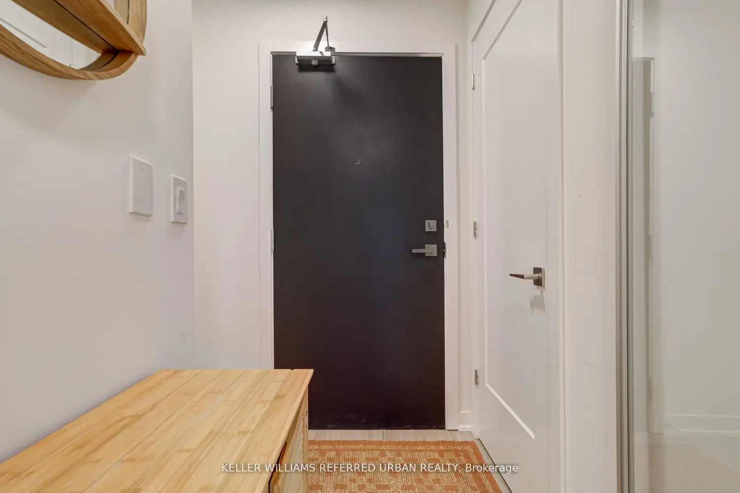 840 St Clair Avenue 609 photo 5