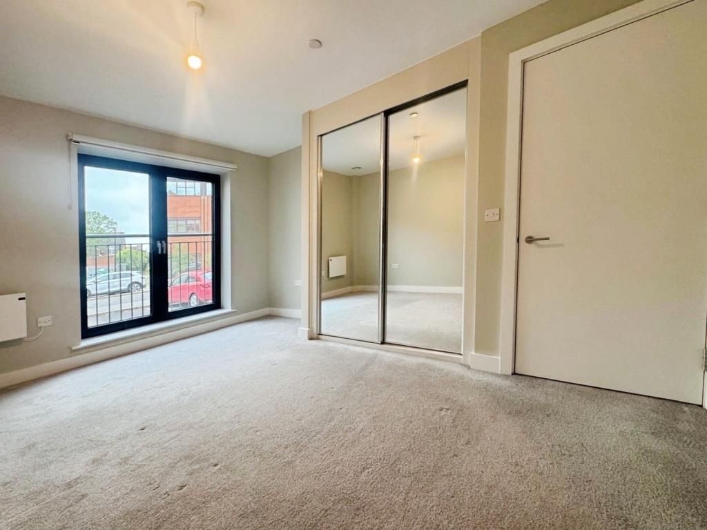 Additional image 8 of 2 bed flat to rentNewbury, Berkshire RG14