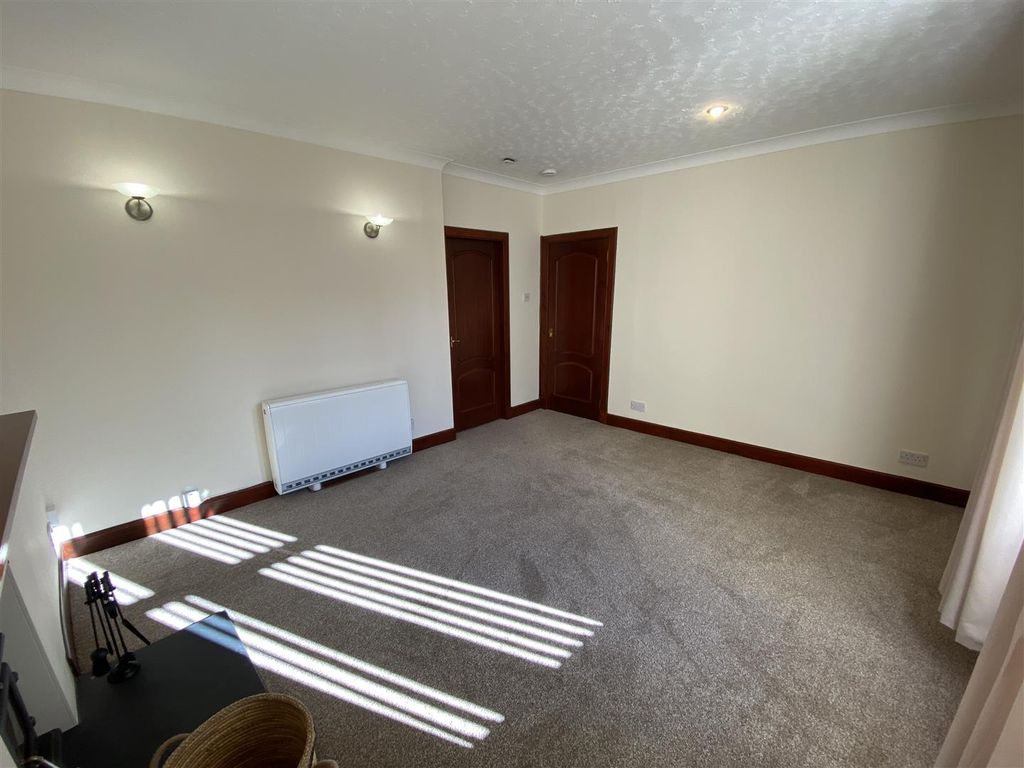Additional image 3 of 2 bed flat to rentMain Street, Abernethy PH2