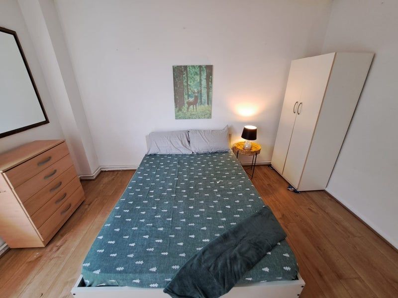 Additional image 3 of Room to rentParkway Crescent, London E15