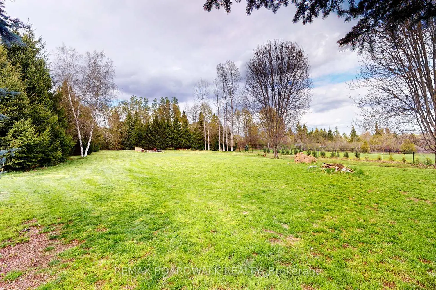 Additional image 4 of 7 Meadowview Drive