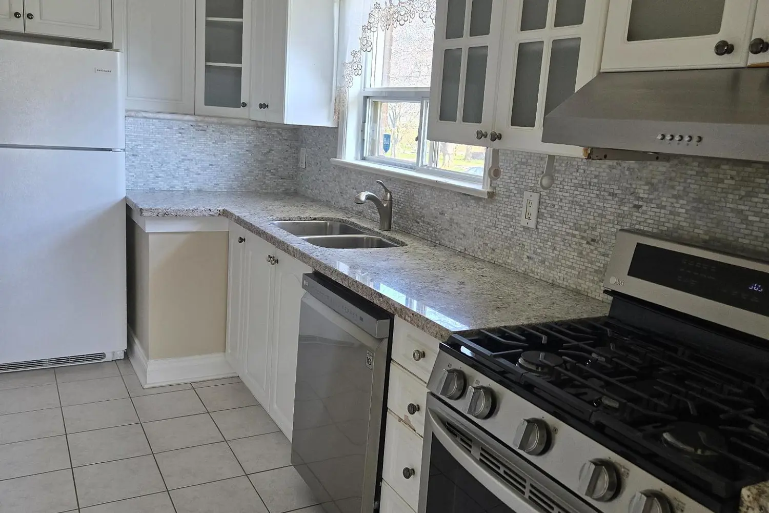 25 Chandler Drive photo 5