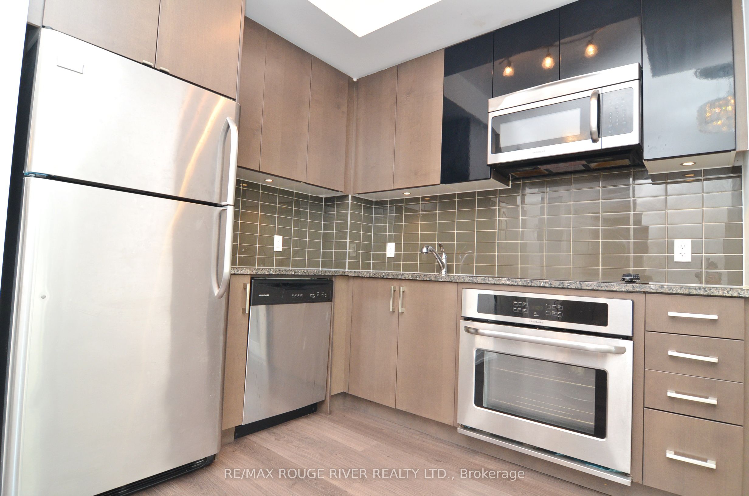 Additional image 4 of 509-89 Dunfield Avenue, Toronto, ON, M4S 0A4