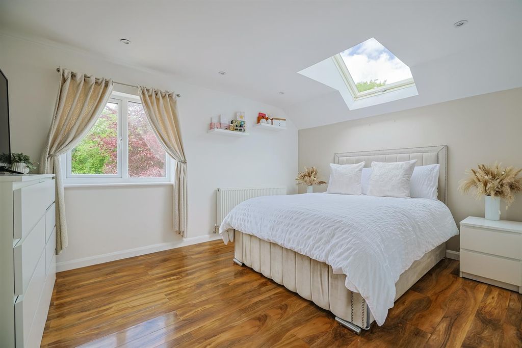Additional image 22 of 6 bed detached house for salePant Y Meillion, Llandeilo Road, Gorslas, Llanelli SA14