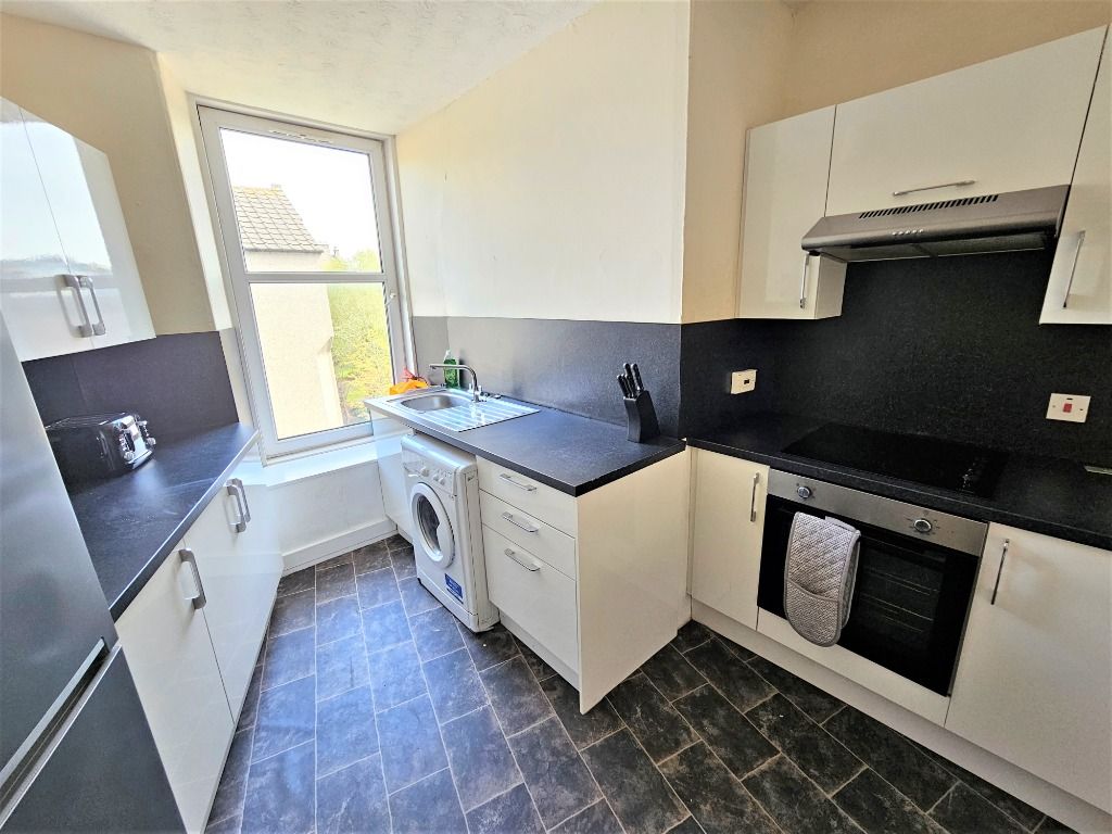 Additional image 4 of 4 bed flat to rentHutcheon Street, City Centre, Aberdeen AB25