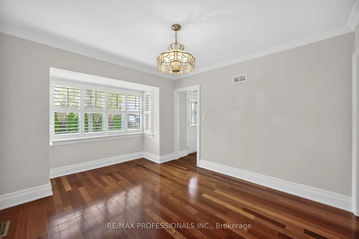 27 Nottingham Drive photo 4