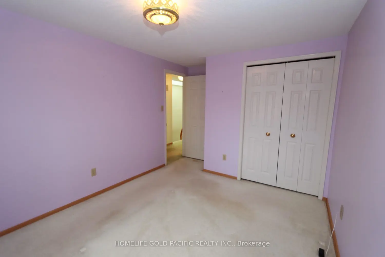 74 Belinda Square photo 4